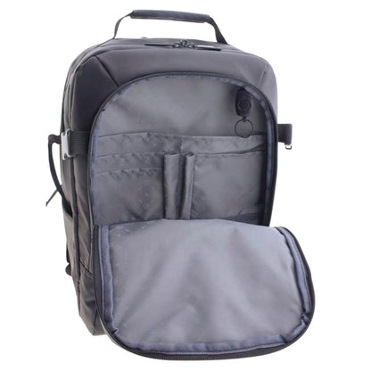 Compartimento principal de la mochila Gladiator Artic con apertura tipo maleta e interior de gran capacidad para organizar el equipaje.