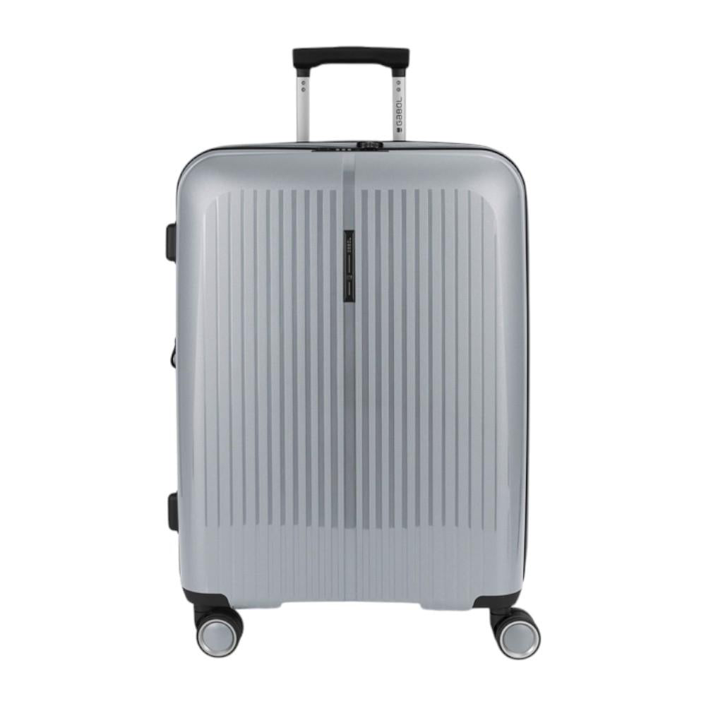 Vista frontal de la maleta mediana Gabol Brooklyn en color plata, fabricada en polipropileno de alta resistencia con cuatro ruedas dobles multidirección, ideal para viajes de 5 a 7 días.