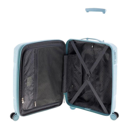  Compartimentos internos de la maleta de cabina Boxing azul cielo mostrando el amplio espacio de almacenamiento.